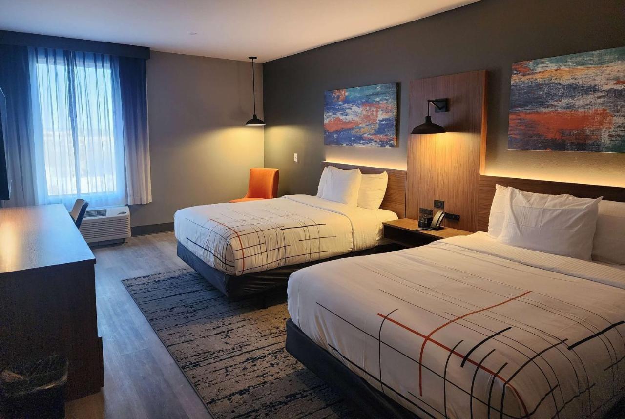 La Quinta Inn & Suites By Wyndham Del Rio Kültér fotó