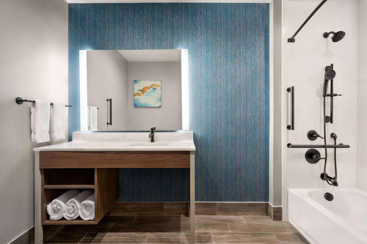 La Quinta Inn & Suites By Wyndham Del Rio Kültér fotó