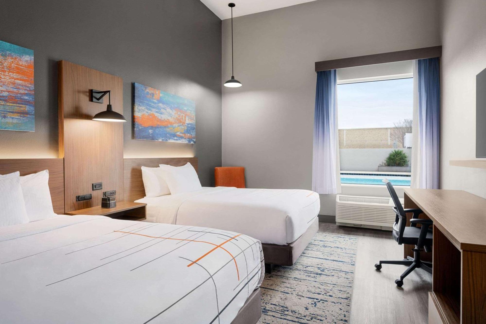 La Quinta Inn & Suites By Wyndham Del Rio Kültér fotó
